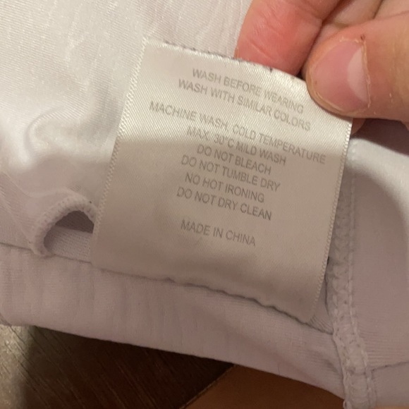 I am selling a white zyia bomber bra size small - Picture 6 of 9
